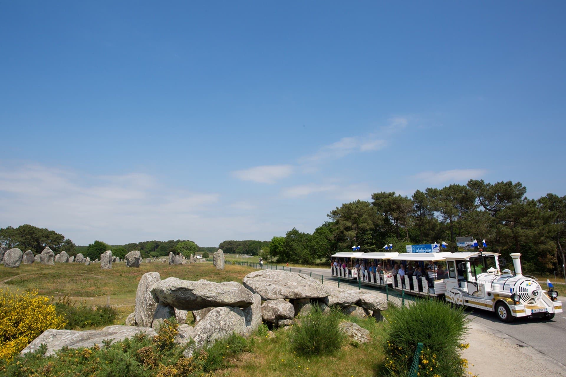 Le Petit Train de Carnac sur un parcours pittoresque